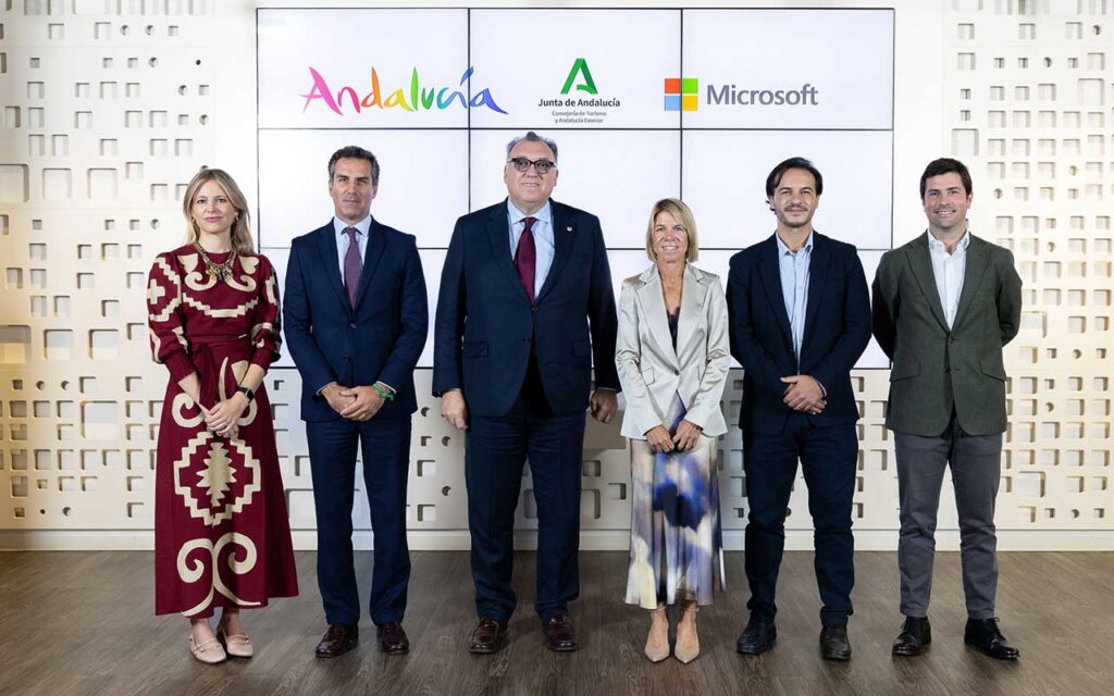 Turismo de Andalucía y Microsoft firman un acuerdo de colaboración para impulsar la transformación digital de la industria turística