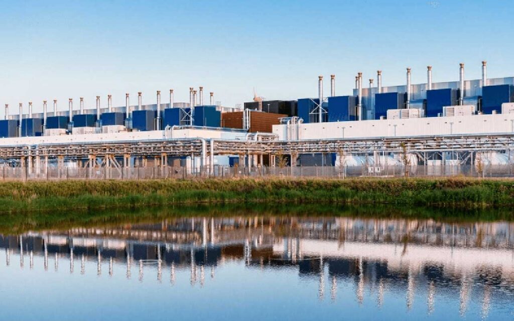 Centro de datos y su impacto ambiental en el consumo de agua por uso de inteligencia artificial