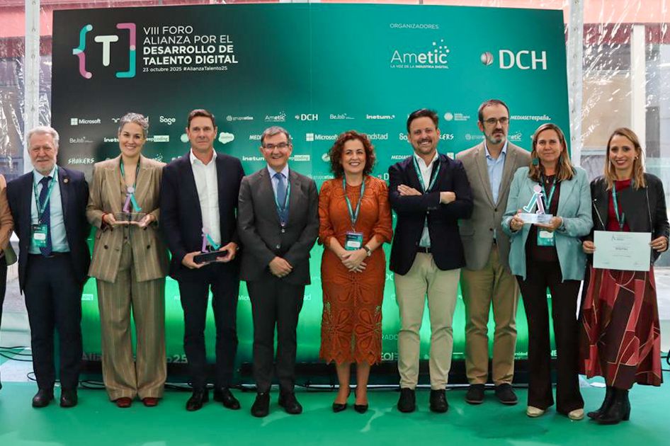 La Fundación VASS, premiada por AMETIC por su impulso a la inclusión laboral de personas con discapacidad en entornos digitales