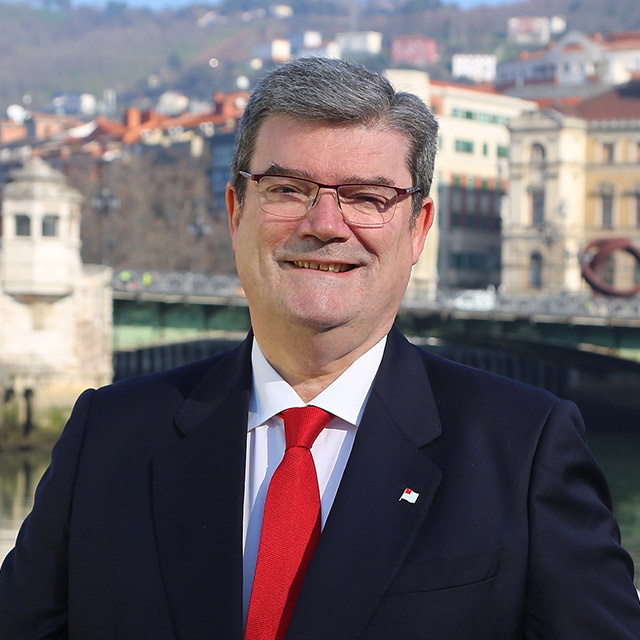 Juan Mari Aburto, alcalde de Bilbao y anfitrión del Congreso RECI