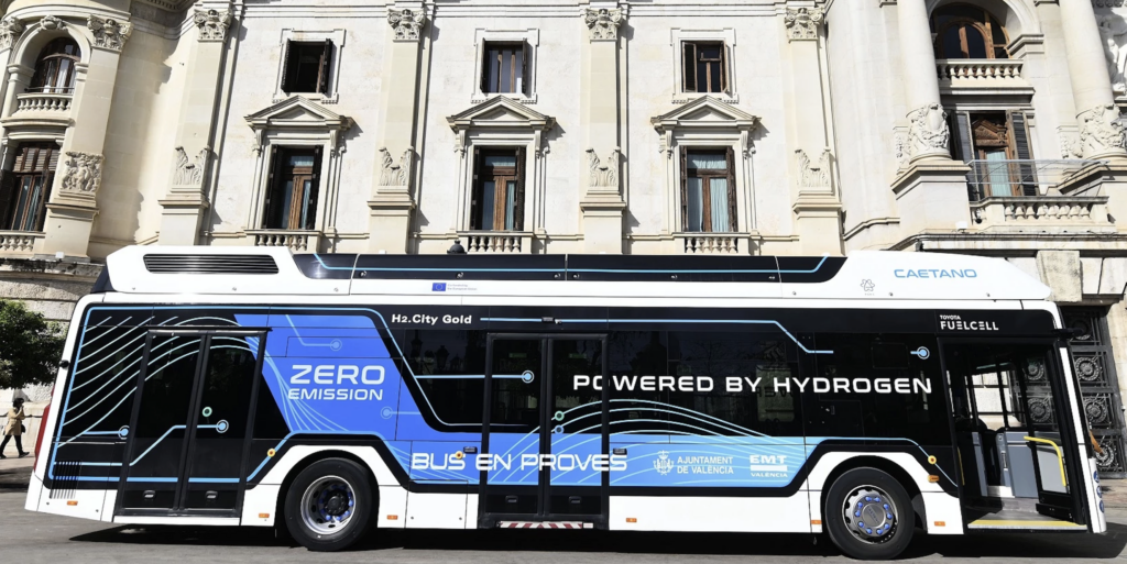 Helping to bring hydrogen-fuelled buses to a street near you