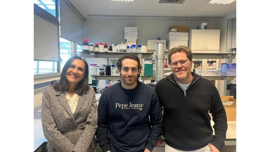 La suplementación con un agente simbiótico mejora la función hepática y vascular en un modelo experimental de colestasis