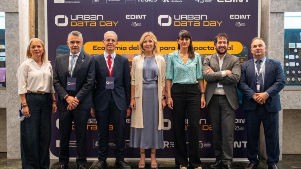 Grupo de personas en el evento Urban Data Day